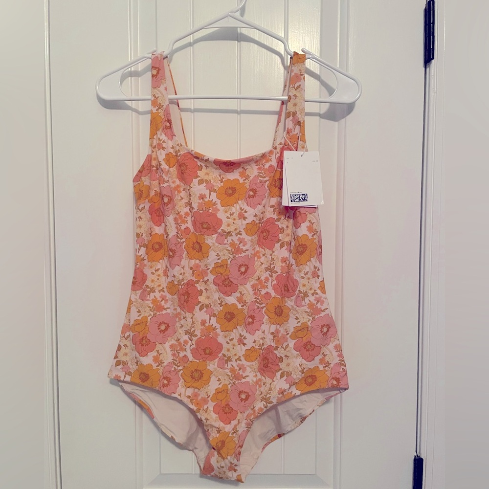 NWT & Other Stores Floral One Piece Swim Suit